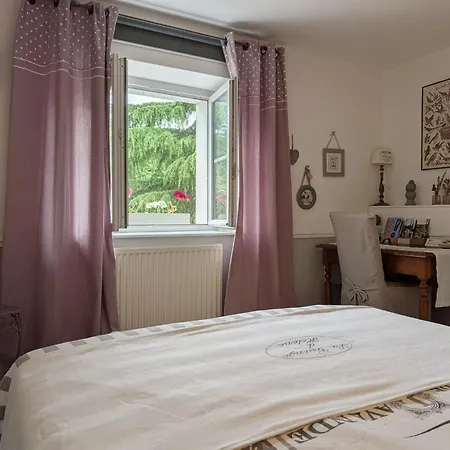 La Grange D'helene فندق مبيت وإفطار