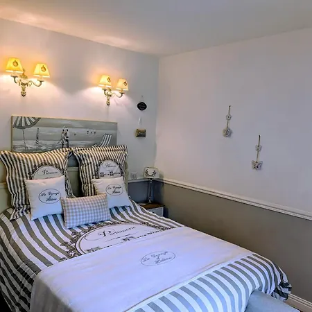 La Grange D'helene 3*