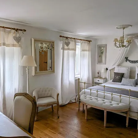 Bed & Breakfast La Grange D'helene