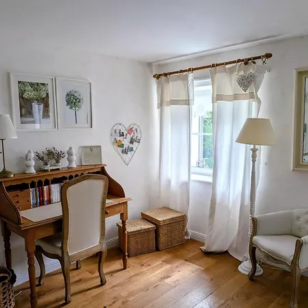 La Grange D'helene Bed & Breakfast