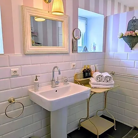 Bed & Breakfast La Grange D'helene 3*